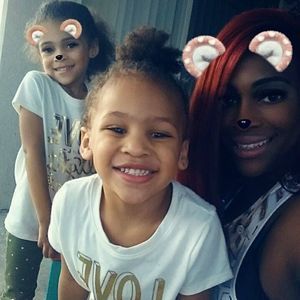 Meet your Posher, Destiny